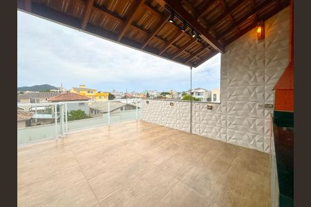 Casa para alugar com 120m², 3 quartos e 1 vagaTerraço