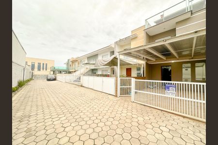 Casa para alugar com 120m², 3 quartos e 1 vagaVista da Rua