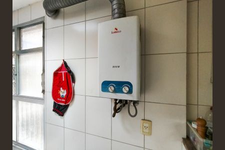 Apartamento à venda com 100m², 2 quartos e 1 vagaÁrea de Serviço