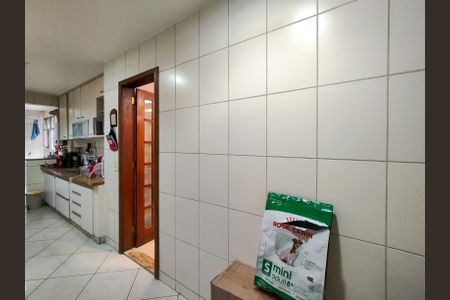 Apartamento à venda com 100m², 2 quartos e 1 vagaCozinha