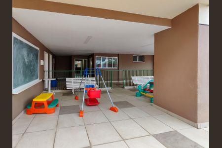 Apartamento à venda com 100m², 2 quartos e 1 vagaÁrea comum - Playground