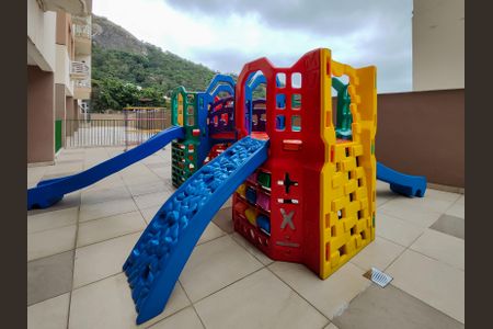 Apartamento à venda com 100m², 2 quartos e 1 vagaÁrea comum - Playground