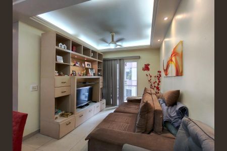 Apartamento à venda com 100m², 2 quartos e 1 vagaSala