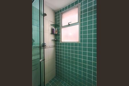 Apartamento à venda com 100m², 2 quartos e 1 vagaBanheiro da Suíte