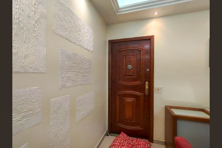 Apartamento à venda com 100m², 2 quartos e 1 vagaEntrada