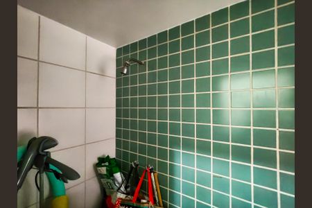 Apartamento à venda com 100m², 2 quartos e 1 vagaBanheiro de serviço