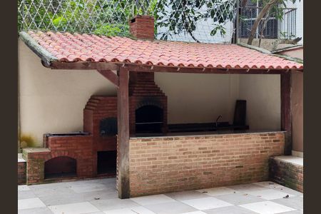 Apartamento à venda com 100m², 2 quartos e 1 vagaÁrea comum - Churrasqueira