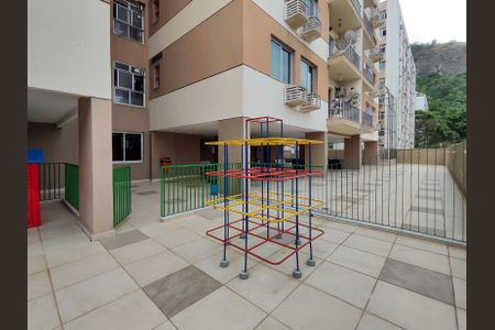 Apartamento à venda com 100m², 2 quartos e 1 vagaÁrea comum - Playground