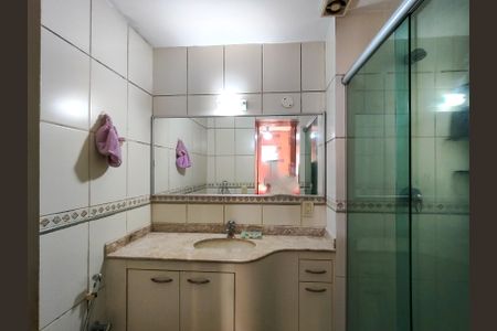 Apartamento à venda com 100m², 2 quartos e 1 vagaBanheiro da Suíte