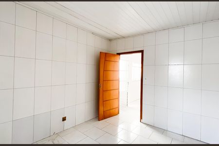 Quarto  de casa para alugar com 1 quarto, 50m² em Parque Boturussu, São Paulo
