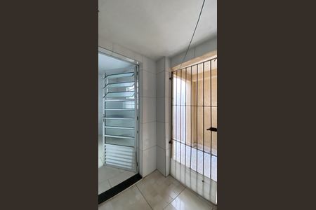 Casa para alugar com 50m², 1 quarto e sem vagaÁrea de Serviço