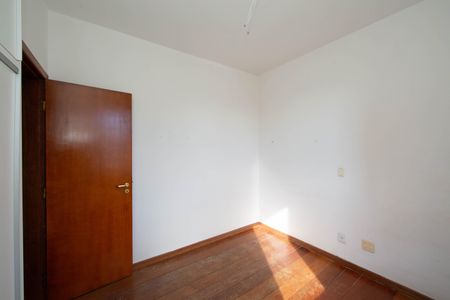 Apartamento à venda com 95m², 3 quartos e 2 vagasQUARTO2
