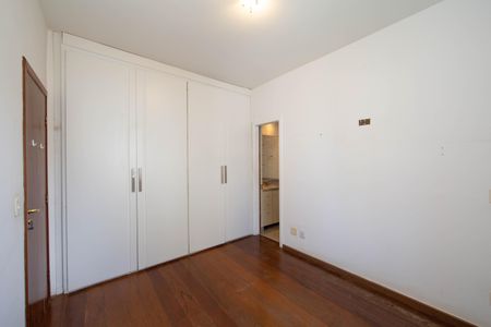 Apartamento à venda com 95m², 3 quartos e 2 vagasQUARTO3