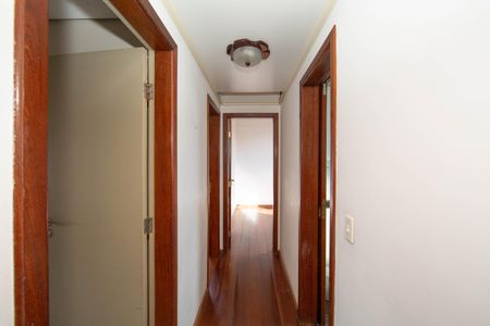 Apartamento à venda com 95m², 3 quartos e 2 vagasCORREDOR