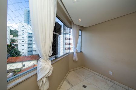 VARANDA de apartamento à venda com 3 quartos, 95m² em Serra, Belo Horizonte