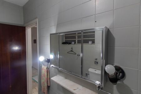 Apartamento à venda com 60m², 2 quartos e sem vagaBANHEIRO