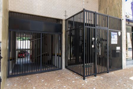 Apartamento à venda com 60m², 2 quartos e sem vagaFACHADA