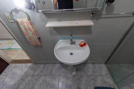 Apartamento à venda com 60m², 2 quartos e sem vagaBANHEIRO