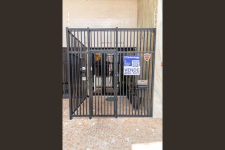 Apartamento à venda com 60m², 2 quartos e sem vagaFACHADA