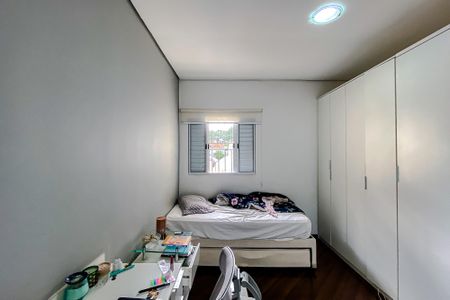 Casa à venda com 180m², 3 quartos e 4 vagasQuarto 2 - Suíte