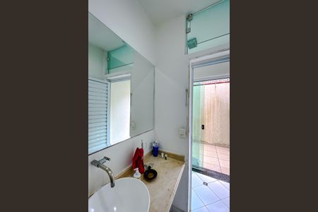 Casa à venda com 180m², 3 quartos e 4 vagasLavabo