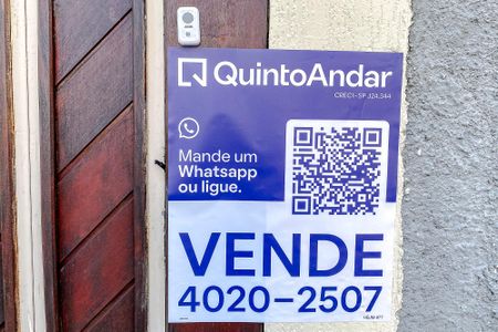 Casa à venda com 180m², 3 quartos e 4 vagasPlaquinha