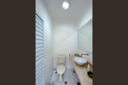 Casa à venda com 180m², 3 quartos e 4 vagasLavabo