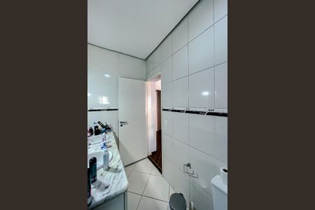 Casa à venda com 180m², 3 quartos e 4 vagasBanheiro da Suíte