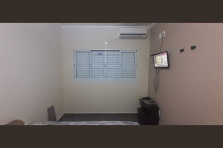 Casa para alugar com 146m², 3 quartos e 2 vagasQuarto