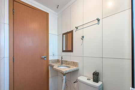 Apartamento para alugar com 77m², 2 quartos e 1 vagaBanheiro da Suíte