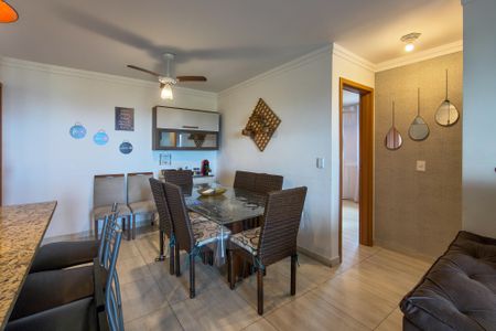 Apartamento para alugar com 77m², 2 quartos e 1 vagaSala