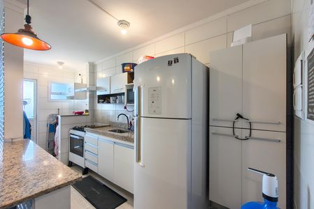 Apartamento para alugar com 77m², 2 quartos e 1 vagaCozinha 