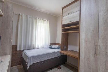 Apartamento à venda com 90m², 2 quartos e 1 vagaQuarto 2