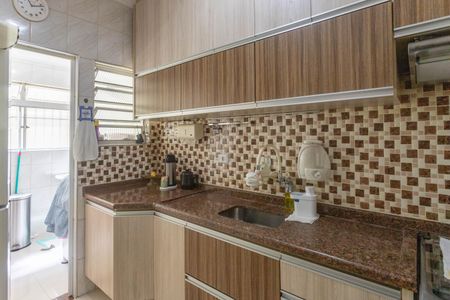 Apartamento à venda com 90m², 2 quartos e 1 vagaCozinha 
