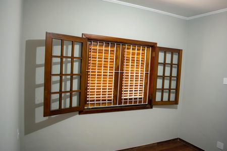 Casa para alugar com 259m², 3 quartos e 4 vagasQuarto