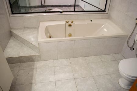 Casa para alugar com 259m², 3 quartos e 4 vagasBanheiro da Suíte