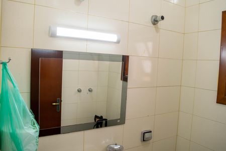 Casa para alugar com 259m², 3 quartos e 4 vagasBanheiro de serviço