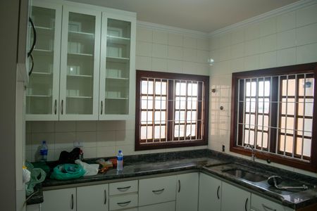 Casa para alugar com 259m², 3 quartos e 4 vagasCozinha