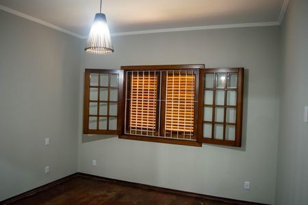 Casa para alugar com 259m², 3 quartos e 4 vagasQuarto 2