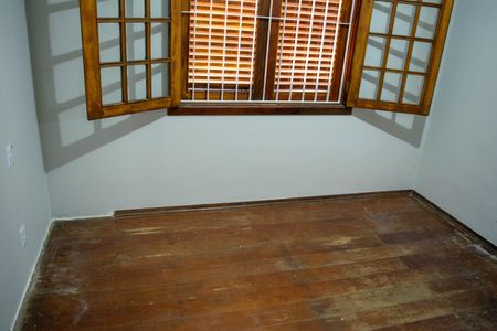 Casa para alugar com 259m², 3 quartos e 4 vagasQuarto 2