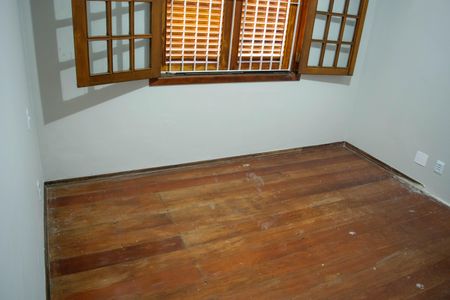 Casa para alugar com 259m², 3 quartos e 4 vagasQuarto