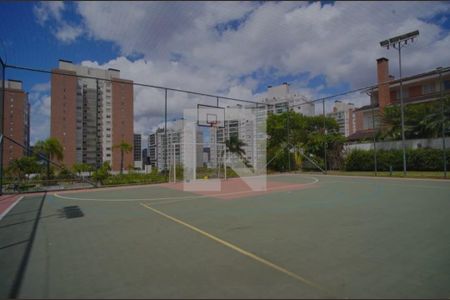 Apartamento para alugar com 162m², 3 quartos e 2 vagas Apartamento para alugar com 162m², 3 quartos e 2 vagasÁrea Comum - Quadra Poliesportiva