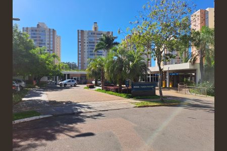 Apartamento para alugar com 162m², 3 quartos e 2 vagas Apartamento para alugar com 162m², 3 quartos e 2 vagasFachada e Portaria