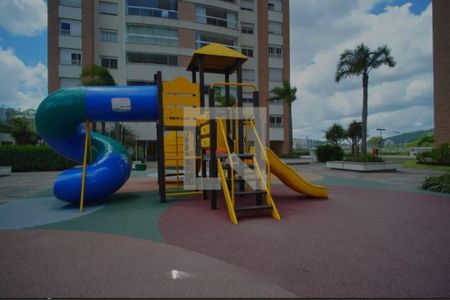 Apartamento para alugar com 162m², 3 quartos e 2 vagas Apartamento para alugar com 162m², 3 quartos e 2 vagasÁrea Comum - Playground