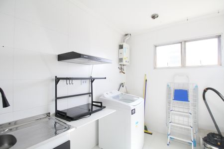 Apartamento para alugar com 48m², 1 quarto e 1 vagaCozinha - Armários