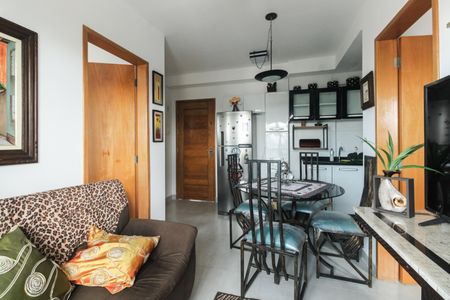 Sala  de apartamento para alugar com 2 quartos, 40m² em Chácara Califórnia, São Paulo