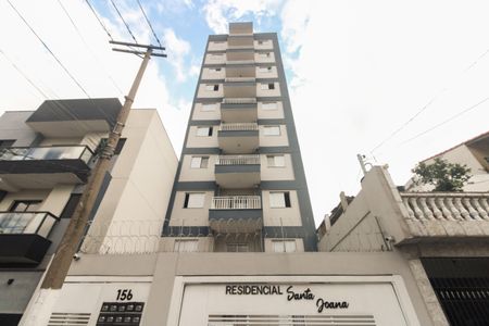 Apartamento para alugar com 40m², 2 quartos e 1 vaga Apartamento para alugar com 40m², 2 quartos e 1 vagaFachada