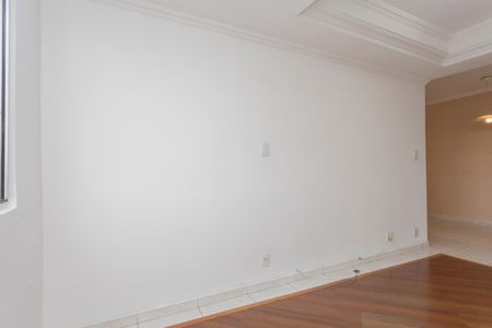 Apartamento para alugar com 78m², 3 quartos e 1 vagaSala