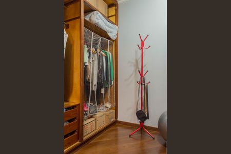 Apartamento à venda com 153m², 4 quartos e 3 vagasCloset da Suíte 1