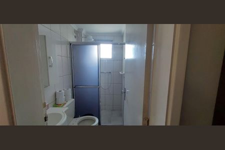 Banheiro de apartamento à venda com 3 quartos, 63m² em Vila Vermelha, São Paulo